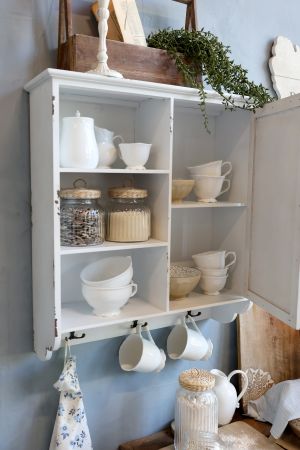 Veggskap med dør og hyller H61/L56/B19 cm creme