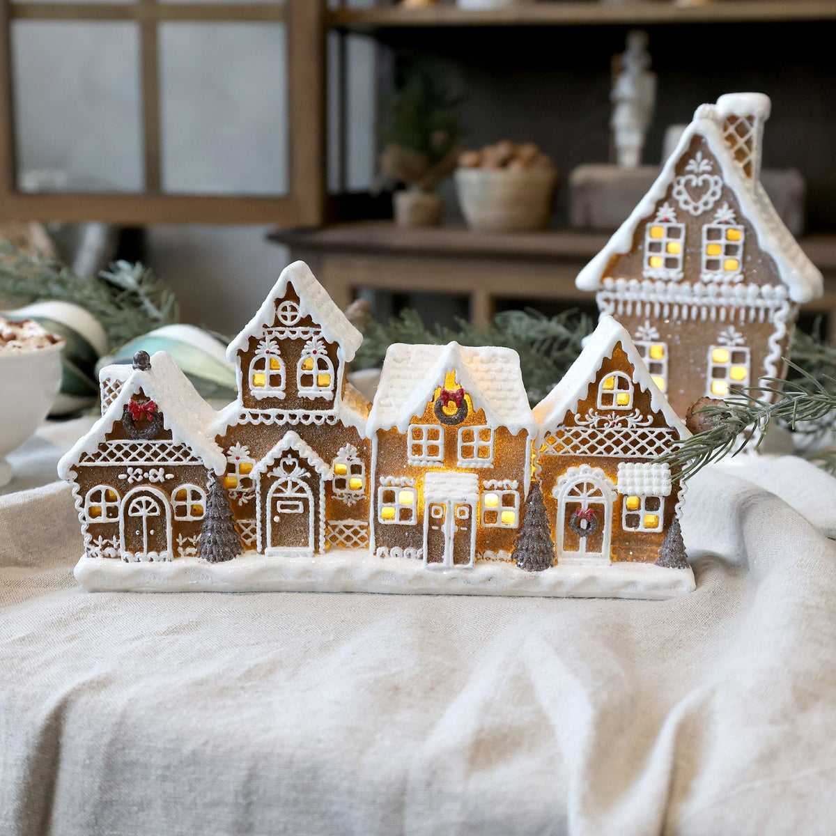 Belysning Jul Pepperkakehus Noël H12,5/L24,5/B6,5 cm