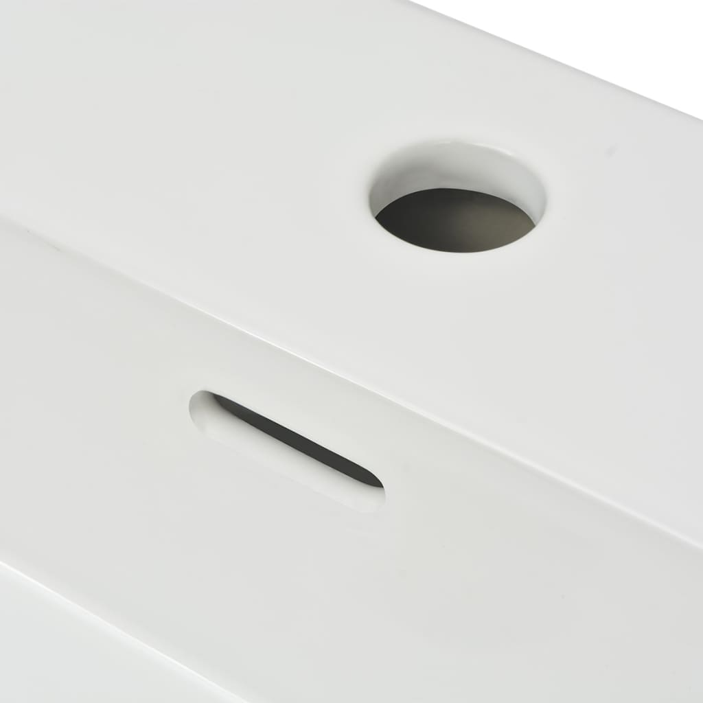 Baderomsvask med kranhull keramisk Hvit 76x42,5x14,5 cm