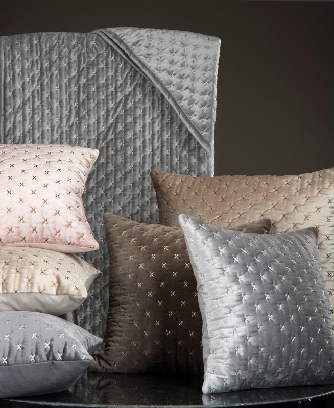 Putetrekk Fløyel 60x60 cm - lys grå