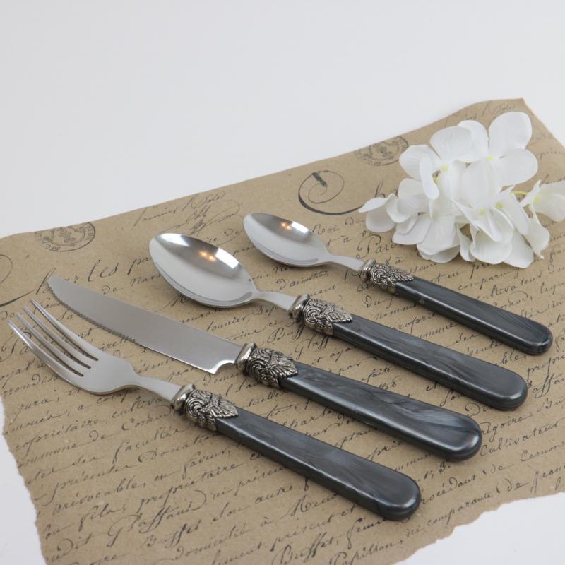 Bestikk Linas 16 stykker - antikk perlekullgrå