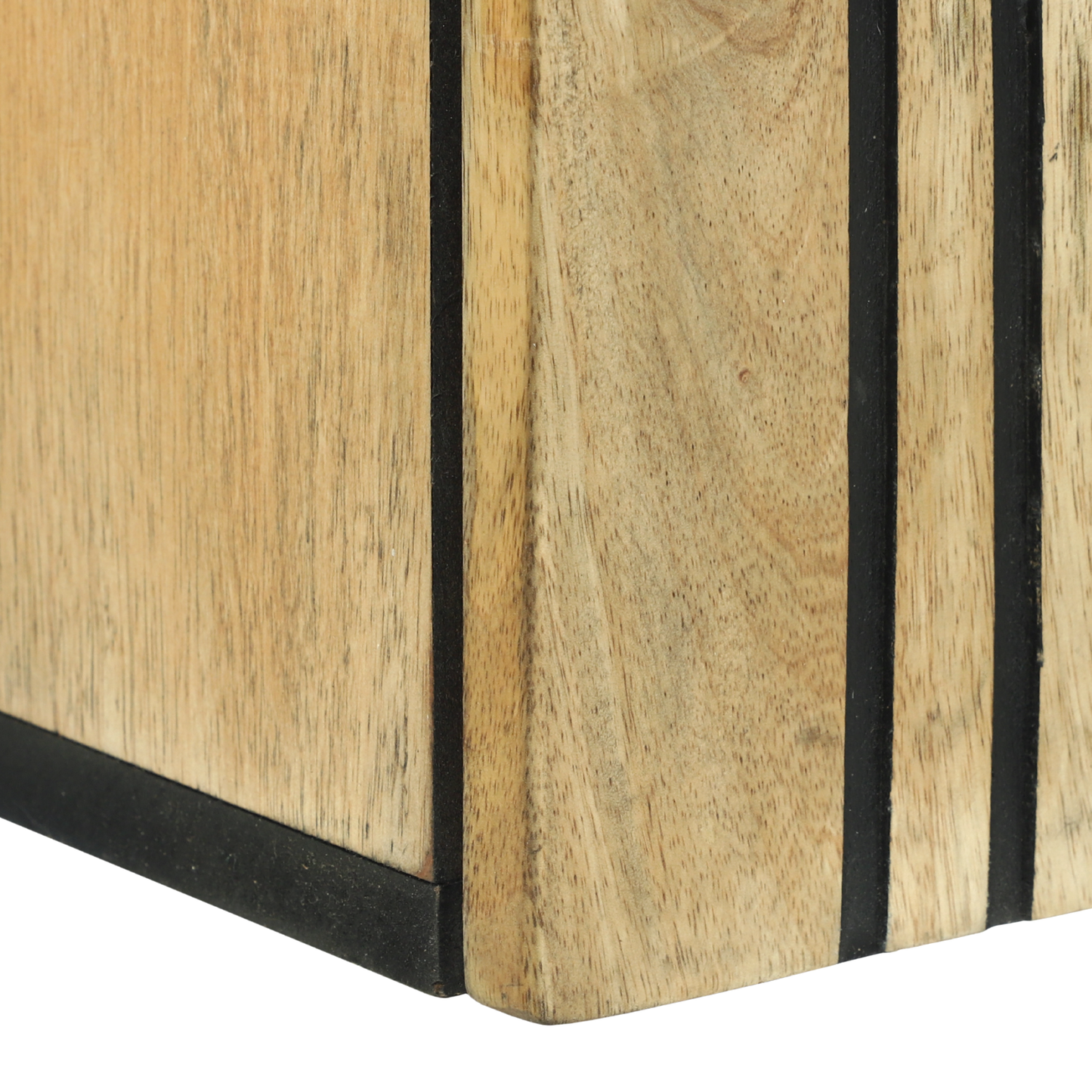 Baderomskap - 38 x 33,5 x 48 cm, Laget av solid og konstruert tre.