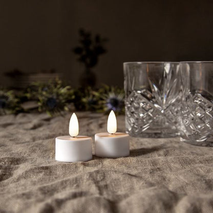 Stearinlys LED Telys 2-pakning Flamme 3,8x5 cm