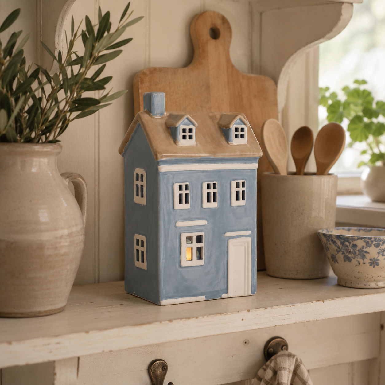 Lyslykt Hus H25/L13/B9 cm himmelblå