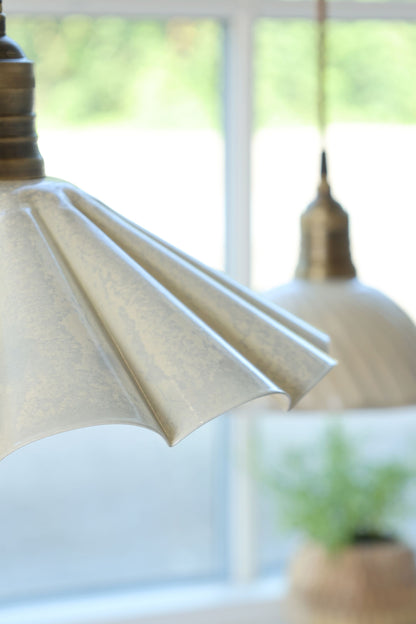 Taklampe Lunel Emalje H17/Ø30 cm krem