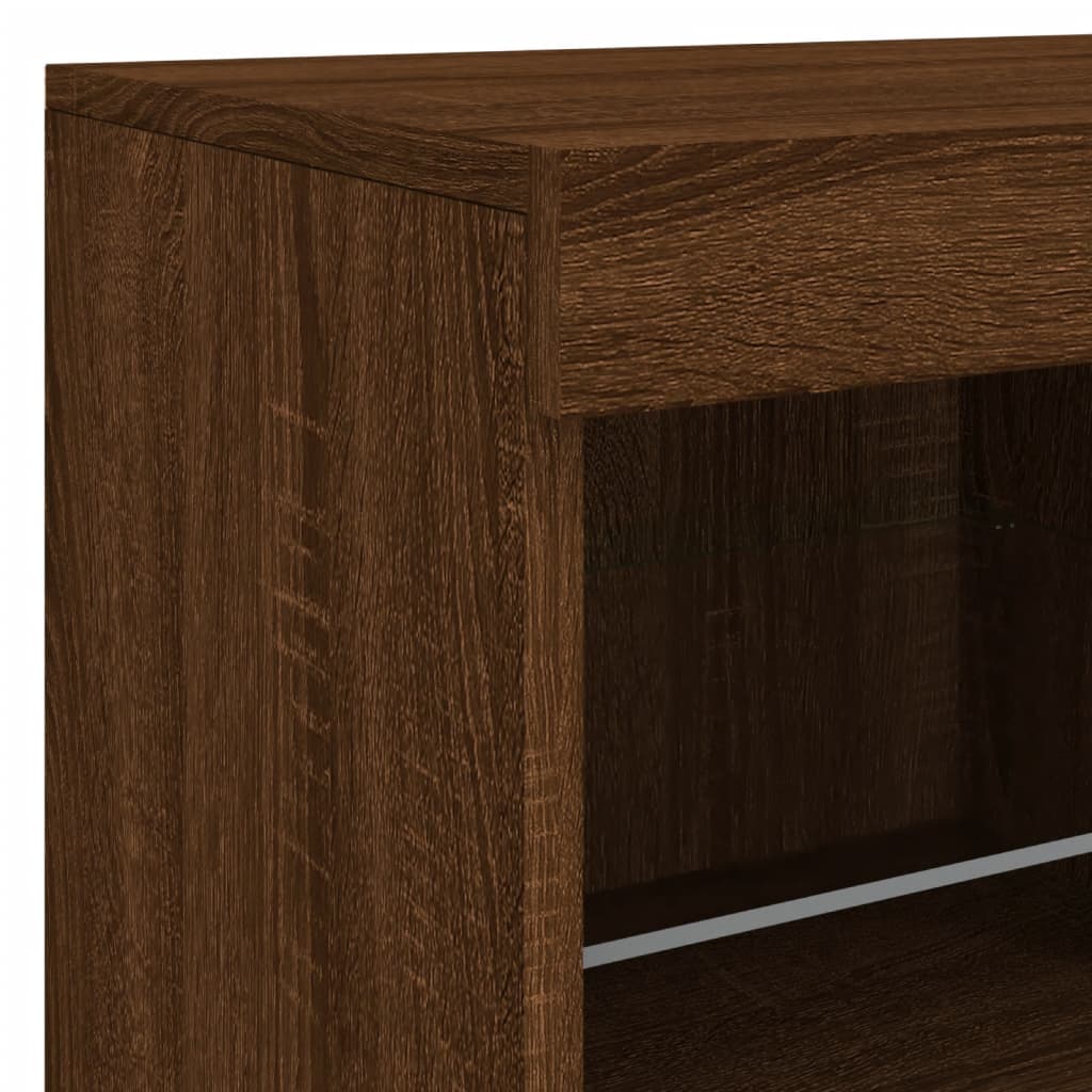 Skjenk Brun Eik med LED-lys 81x37x67 cm
