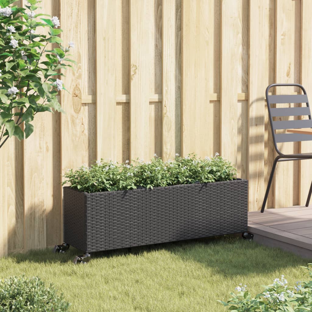 Plantekasse med hjul og 3 potter svart 107x32x38 cm polyrotting