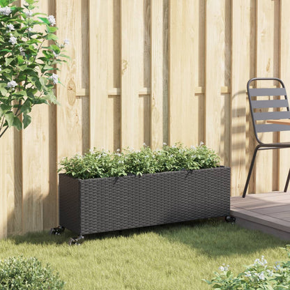 Plantekasse med hjul og 3 potter svart 107x32x38 cm polyrotting