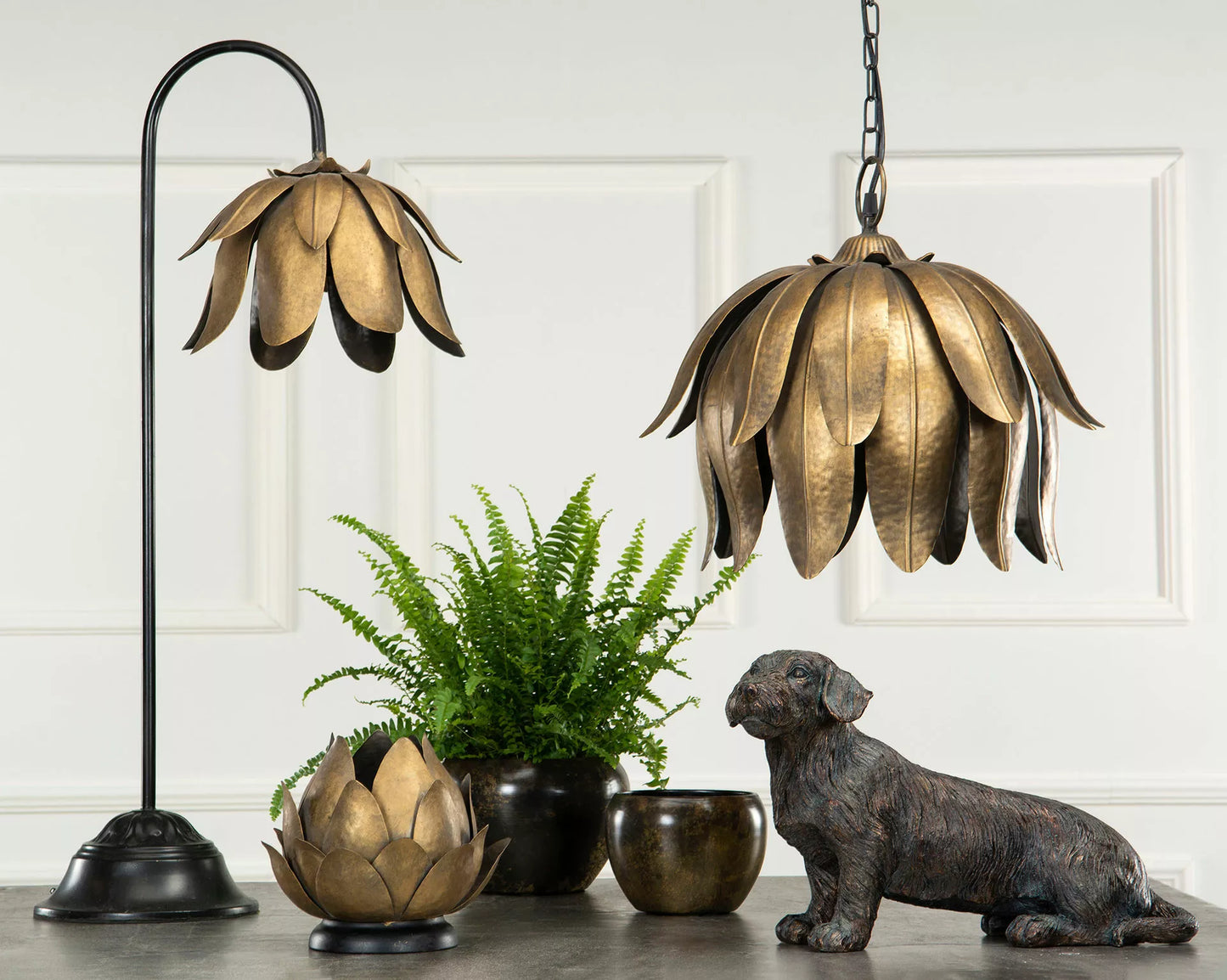 Bordlampe Vannlilje Svart / Messing