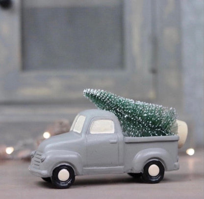 Innendørs julepynt Bil juletre grå 8,5x14,5 cm SALG