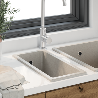 kjøkkenvask med overløpshull i beige granitt